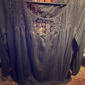 American Eagle shirt